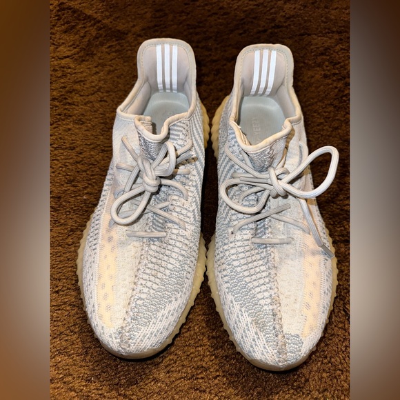 Yeezy boost 350 V2 Cloud White worn a few times but great condition - Picture 2 of 6